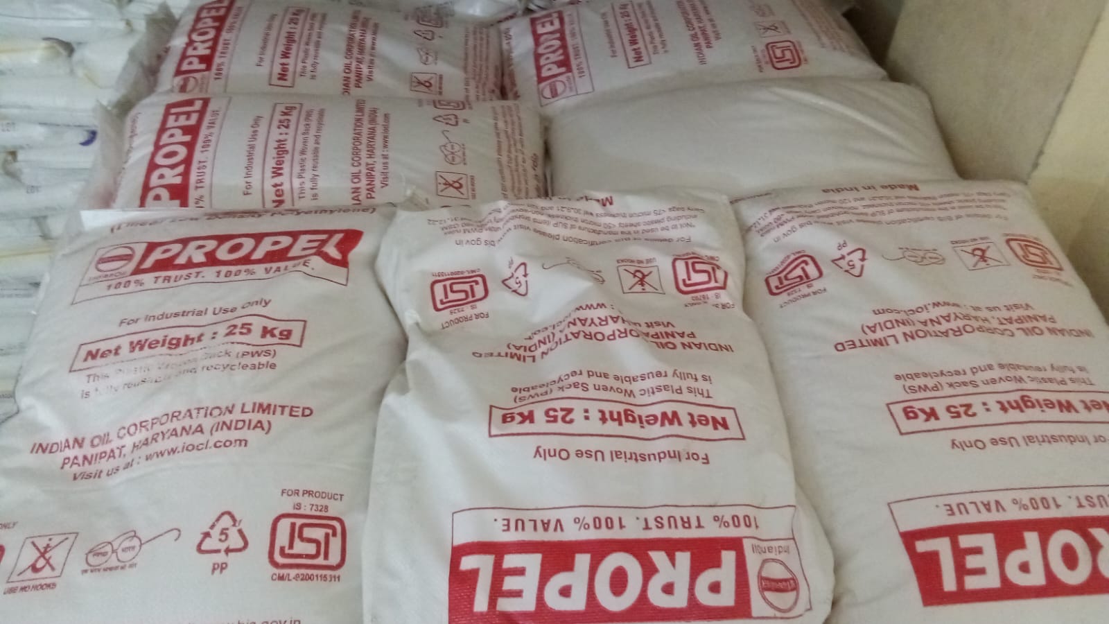 Poly sheet manufacturer Plastic Raw Materials Supplier in Gurugram, LLDPE, LDPE, HDPE,HM, PP, Abs Delhi NCR